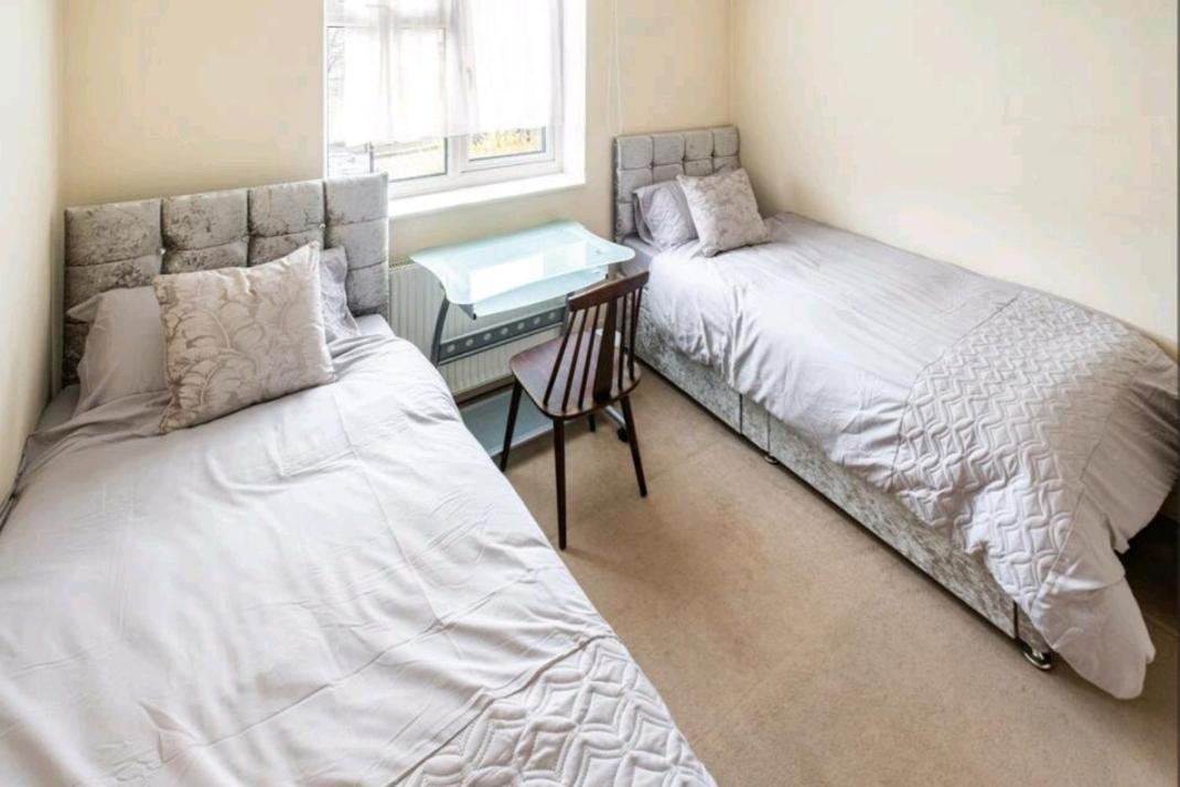 London Stratford Holiday Home Extérieur photo